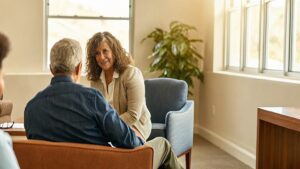 Insurance advisor helping a Florida senior couple understand their Medicare special enrollment period